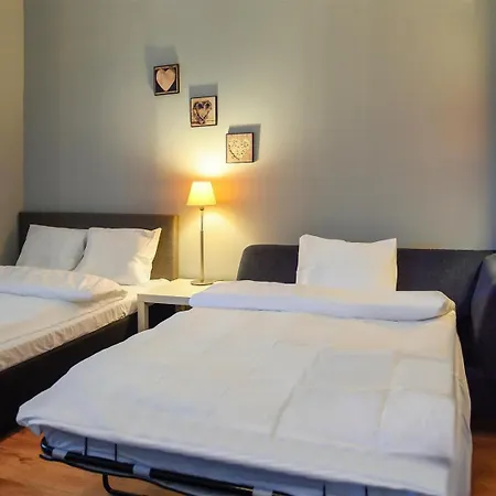 Neptun Hotel *